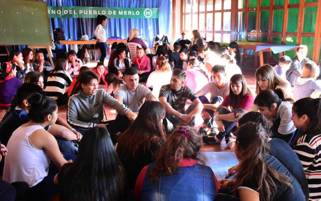 ENCUENTRO DE JÓVENES EN LA COLONIAL