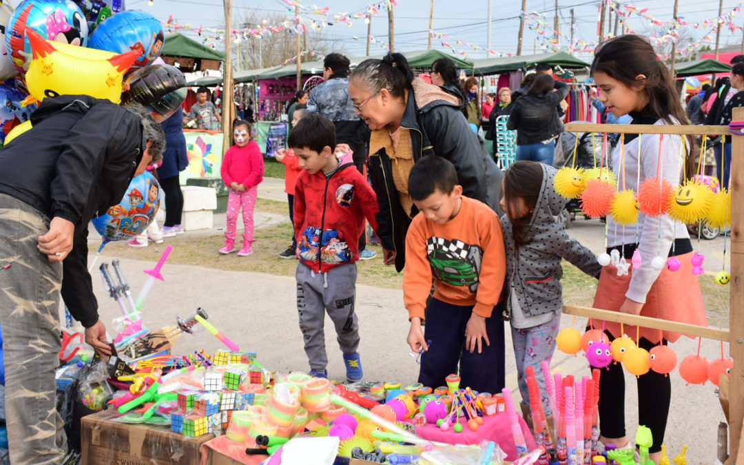 FERIA DEL ENCUENTRO CULTURAL EN EL BARRIO ARCO IRIS