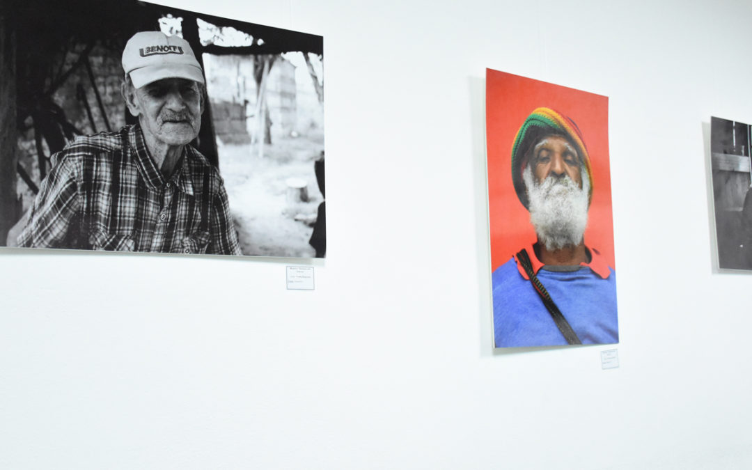 MUESTRA FOTOGRÁFICA “RETRATOS DEL INTERIOR”