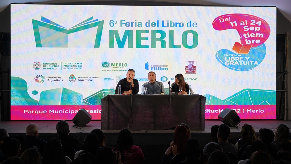SABORIDO, VACCARO Y MÁXIMO KIRCHNER EN LA FERIA DEL LIBRO DE MERLO