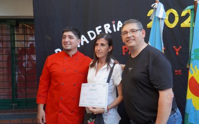 ENTREGA DE CERTIFICADOS EN ARTES Y OFICIOS