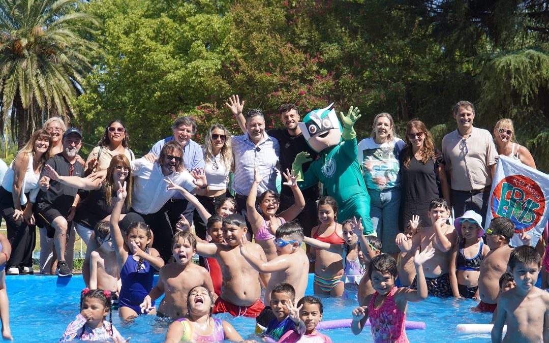 AUTORIDADES VISITARON LA COLONIA Y LA ESCUELA DE VERANO